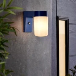 Elements Taylor Industrial Outdoor Wall Light -Elements 30894951 alt09
