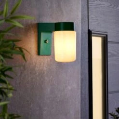 Elements Taylor Industrial Outdoor Wall Light -Elements 30894952 alt09