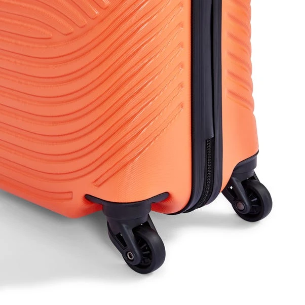 Elements Hard Shell Suitcase 13 Elements Hard Shell Suitcase - Image 11