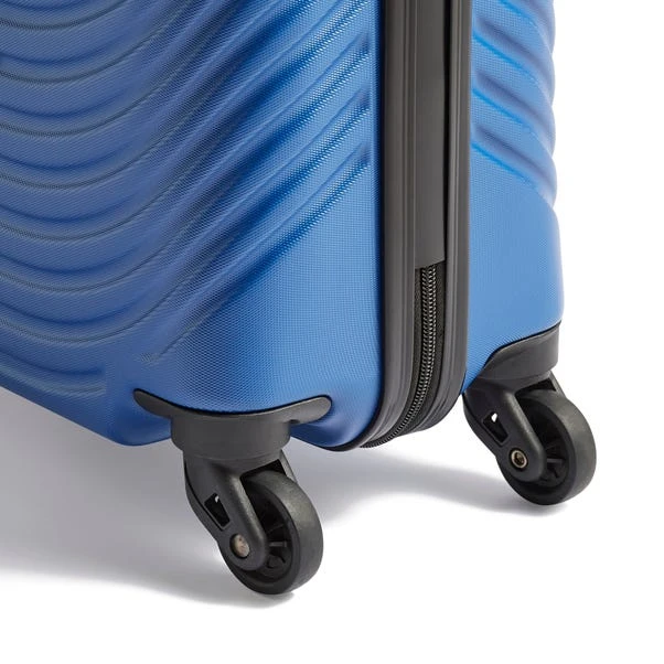 Elements Hard Shell Suitcase 10 Elements Hard Shell Suitcase - Image 8
